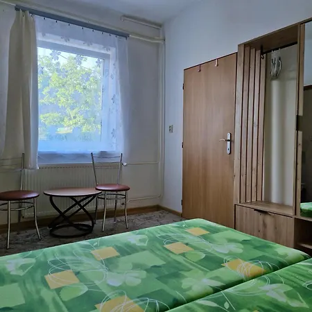 Fam Левоча
